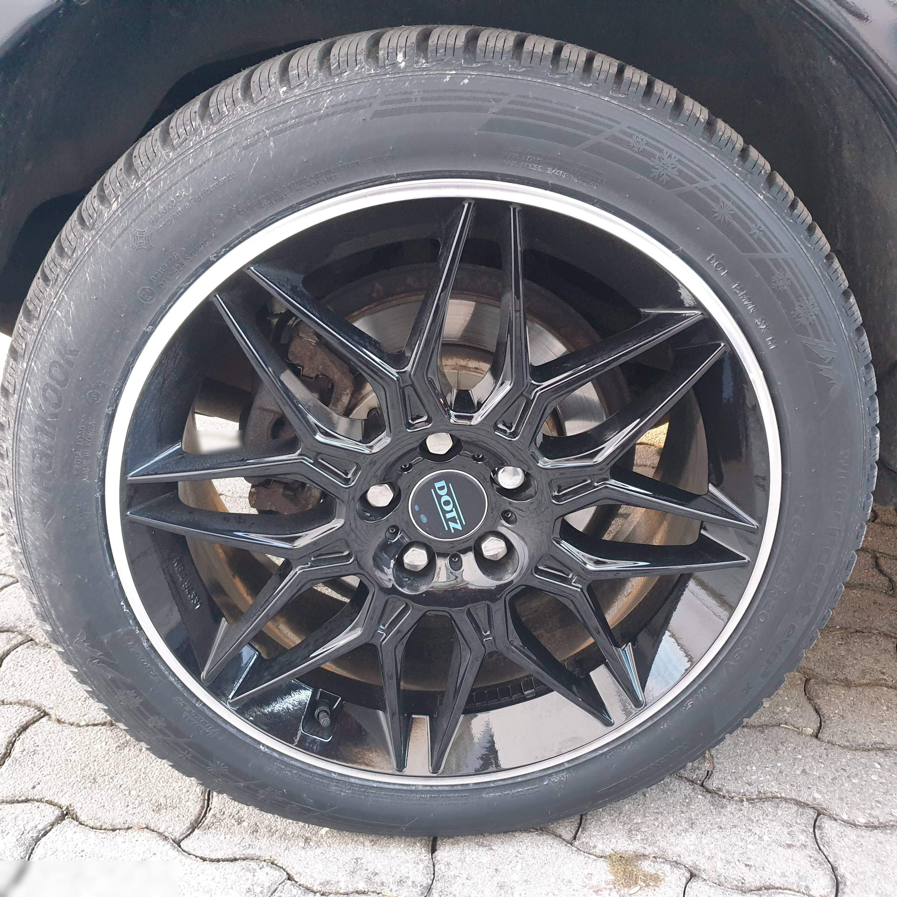 Review image 8